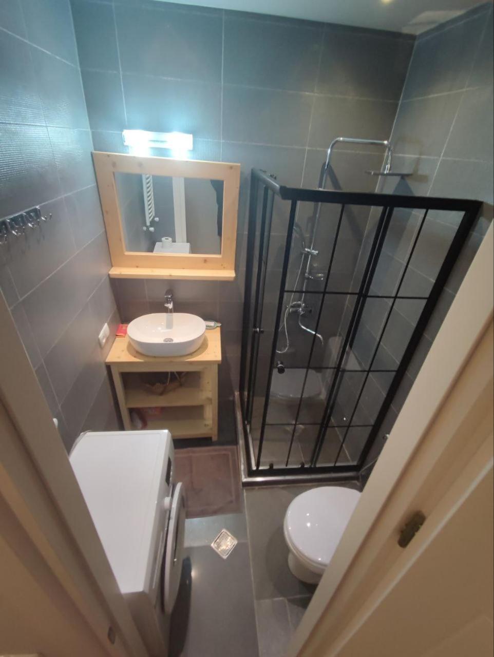 New Barnaba Close To Apartment